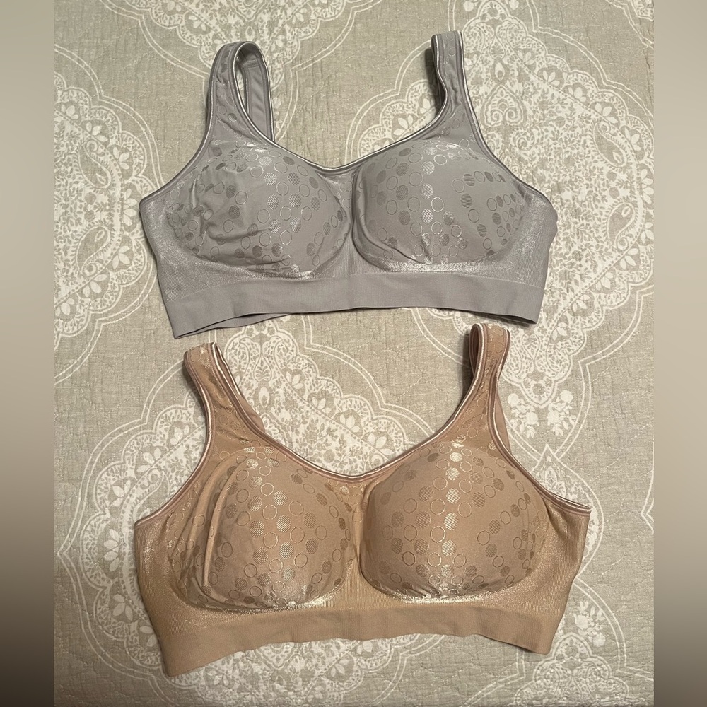 2 Bali wire free bras, size 2XL